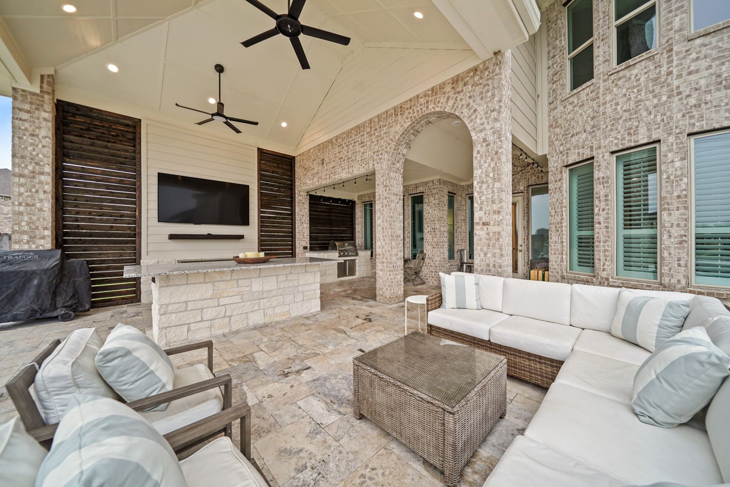 Backyard-Retreats_Patio-Builders-Near-Me-in-Pearland-20