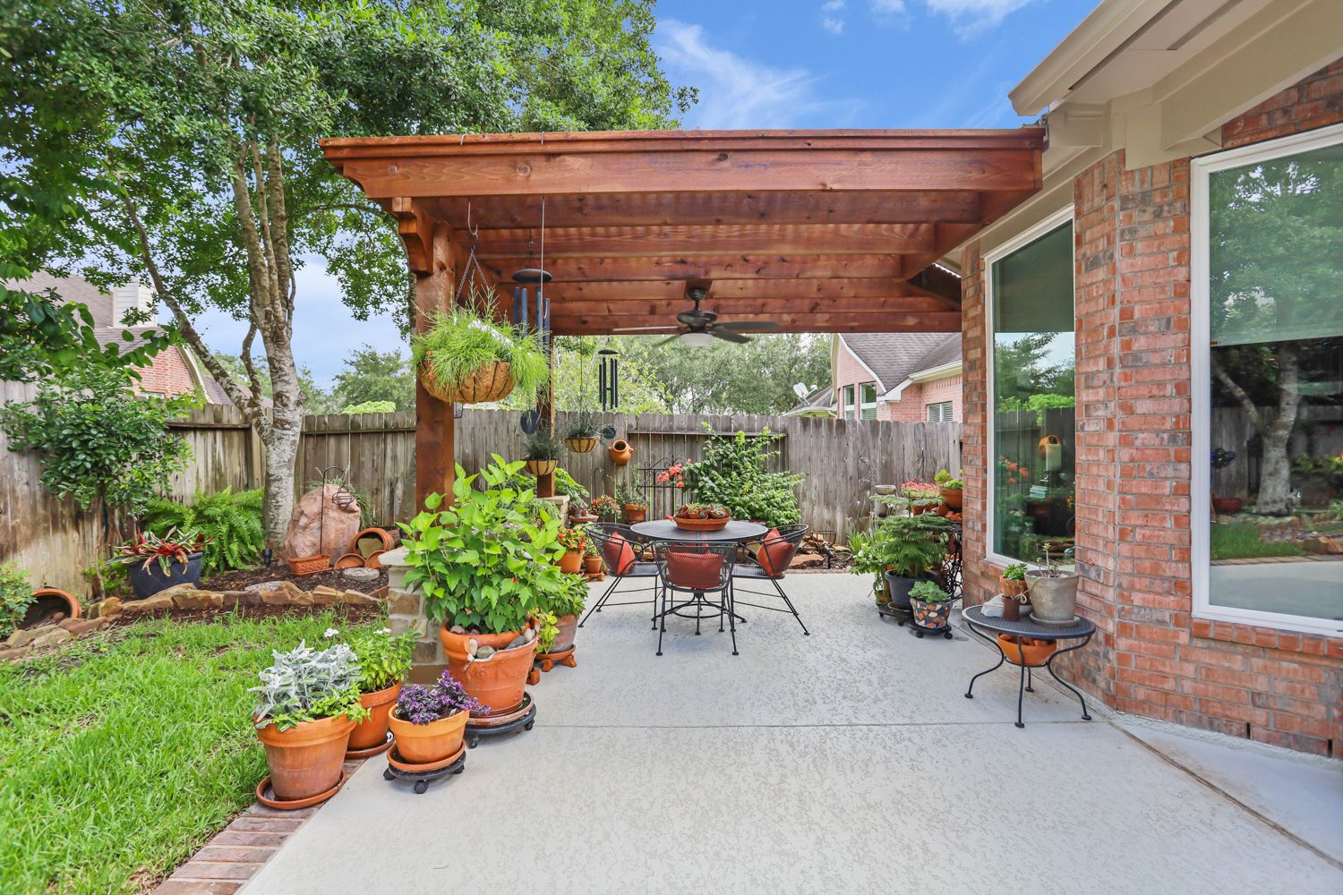 Backyard-Retreats_Patio-Builders-Near-Me-in-Pearland-06